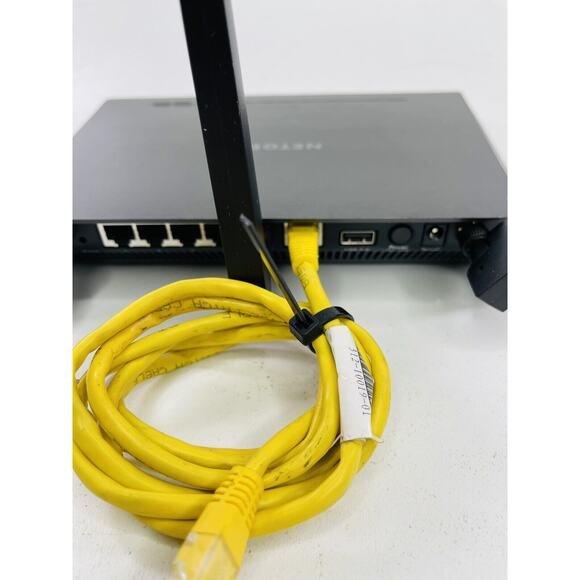 Netgear Nighthawk AC1900 1GHz Dual Band WiFi Router Black Electronics - Picture 4 of 8